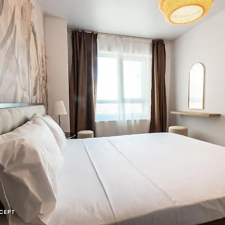 Apartment Spacious 806